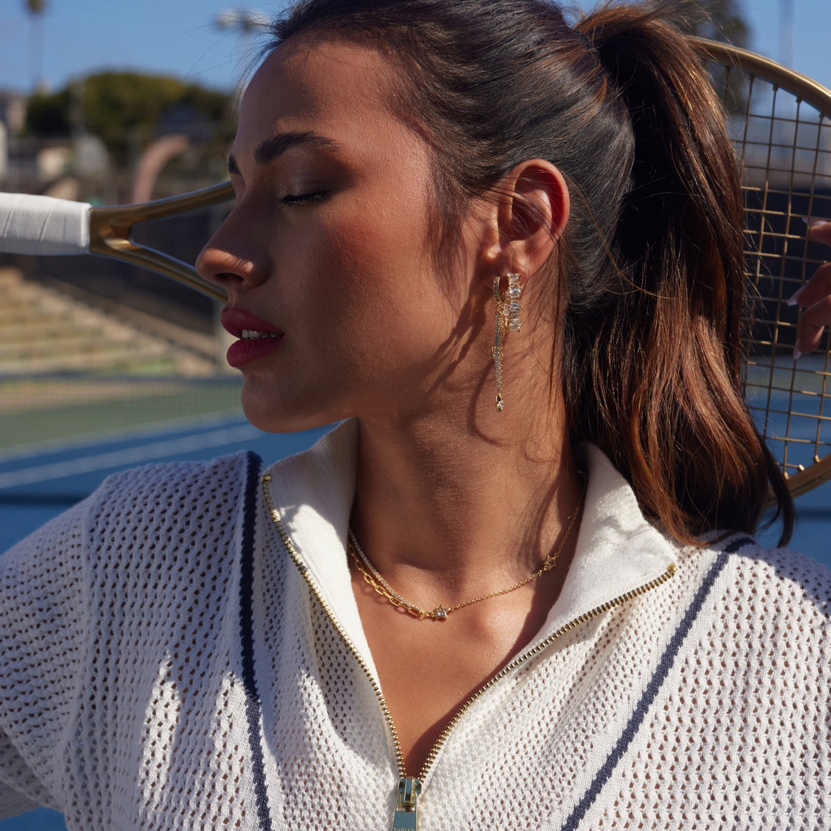 ミュージシャン Star Necklace Gold 18k Gold Star Pendant with laser rope type chain - Made in