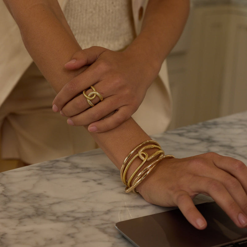 Encircled Adjustable Ring