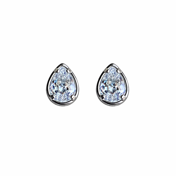Solitaire Pear Stud