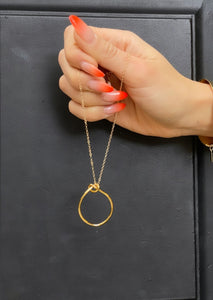 The Knot Pendant Necklace