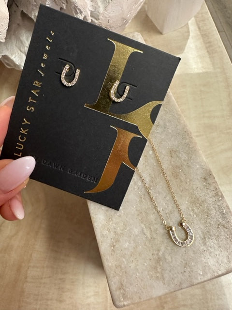 Lucky Horseshoe Stud