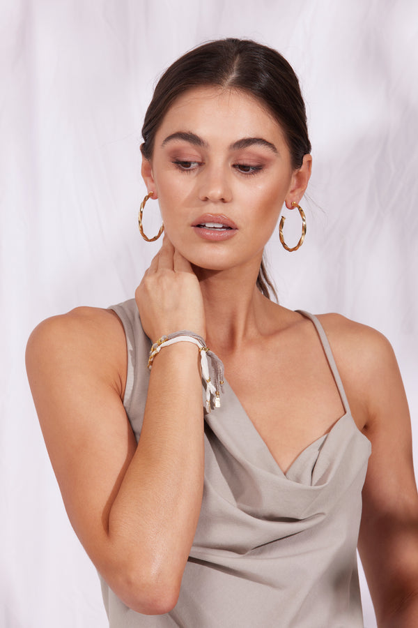 Twist Hoop