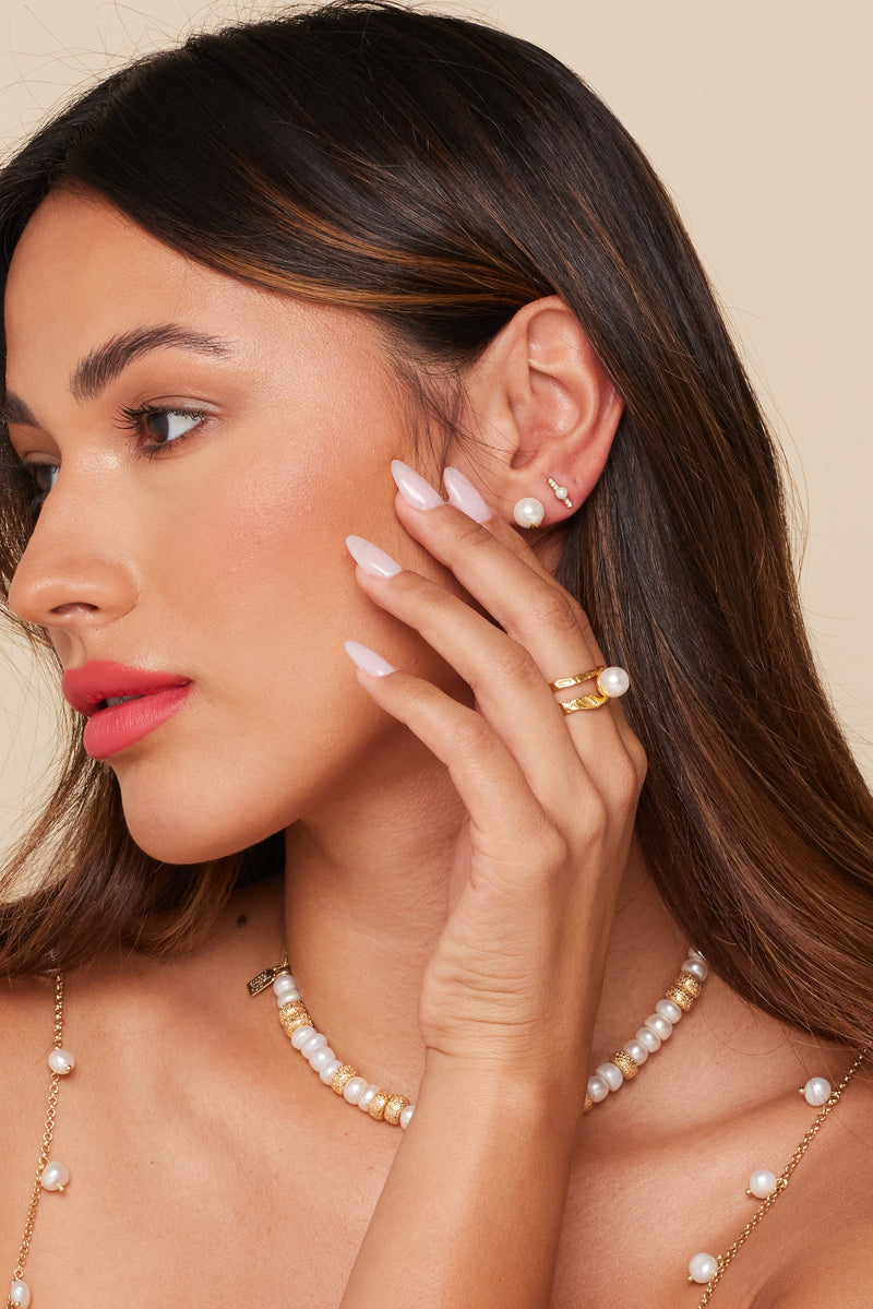 Decadent Pearl Studs
